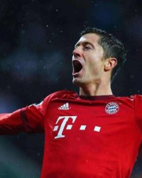  弗赖堡客场爆冷取胜，德甲保级形势愈发扑朔迷离