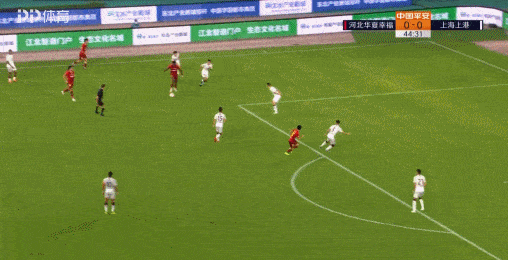  门兴格拉德巴赫绝地反击，补时阶段惊险拿分